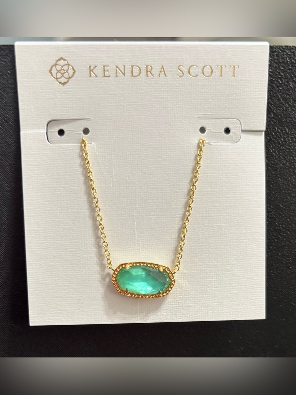 Kendra Scott Jade Green Illusion Necklace - Picture 3 of 7